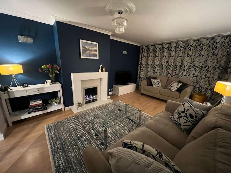 Delightful, Central 3 Bedroom House With Garden & Free Parking Инвернесс Экстерьер фото
