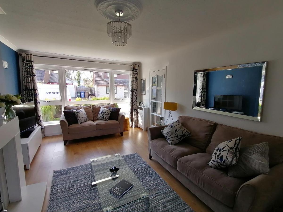 Delightful, Central 3 Bedroom House With Garden & Free Parking Инвернесс Экстерьер фото